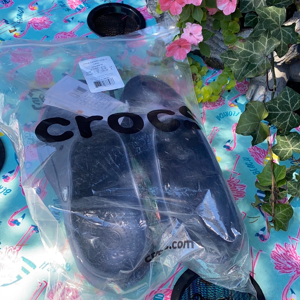 Navy Freesail Crics